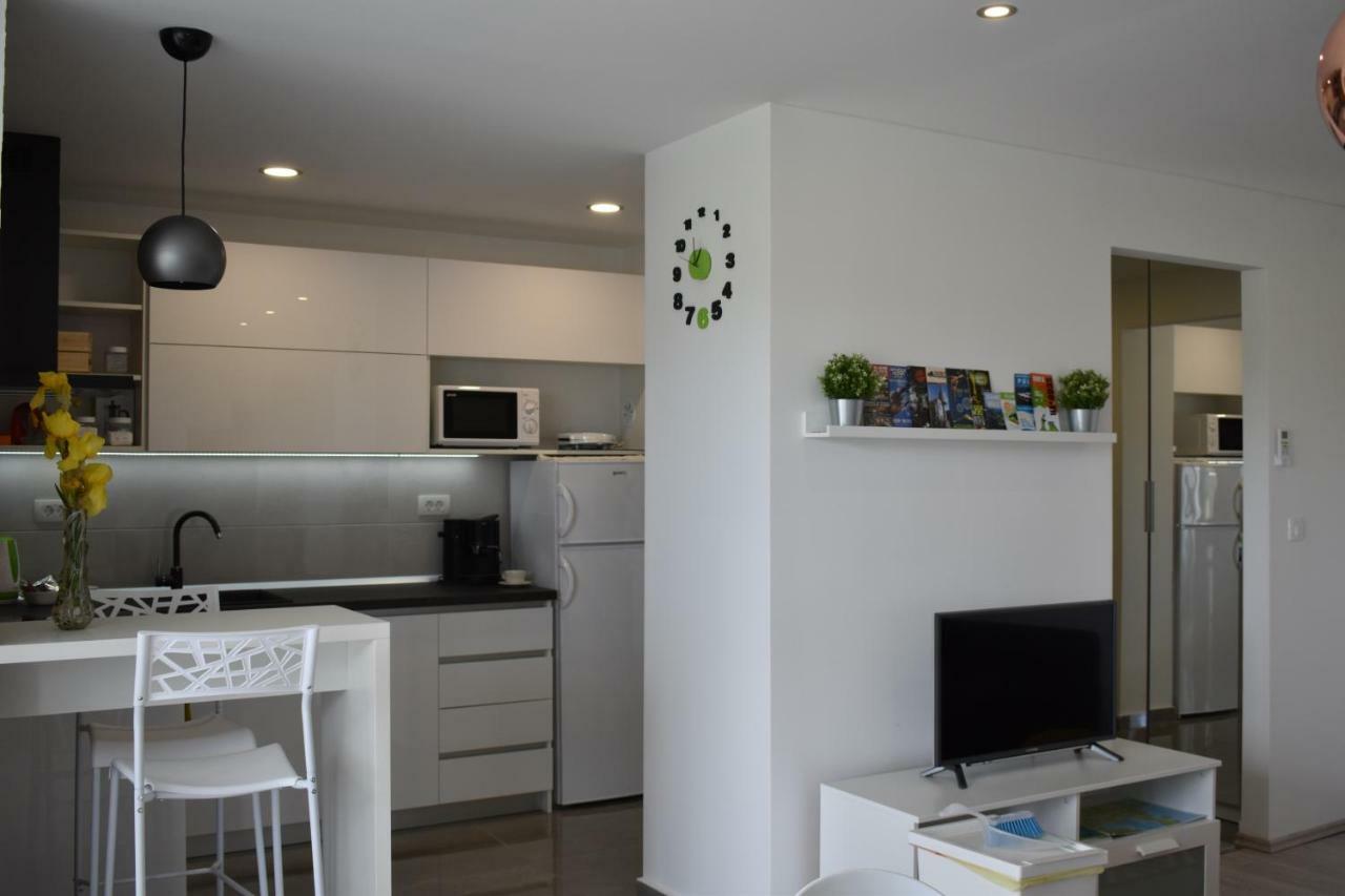 Valkane Apartment Pula Bagian luar foto